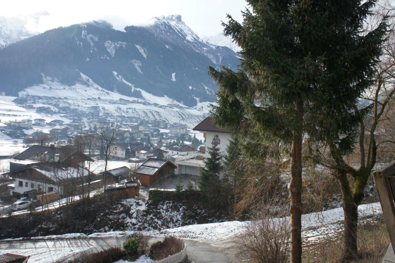 Haus Adlerhorst Apartment Neustift im Stubaital Exterior photo